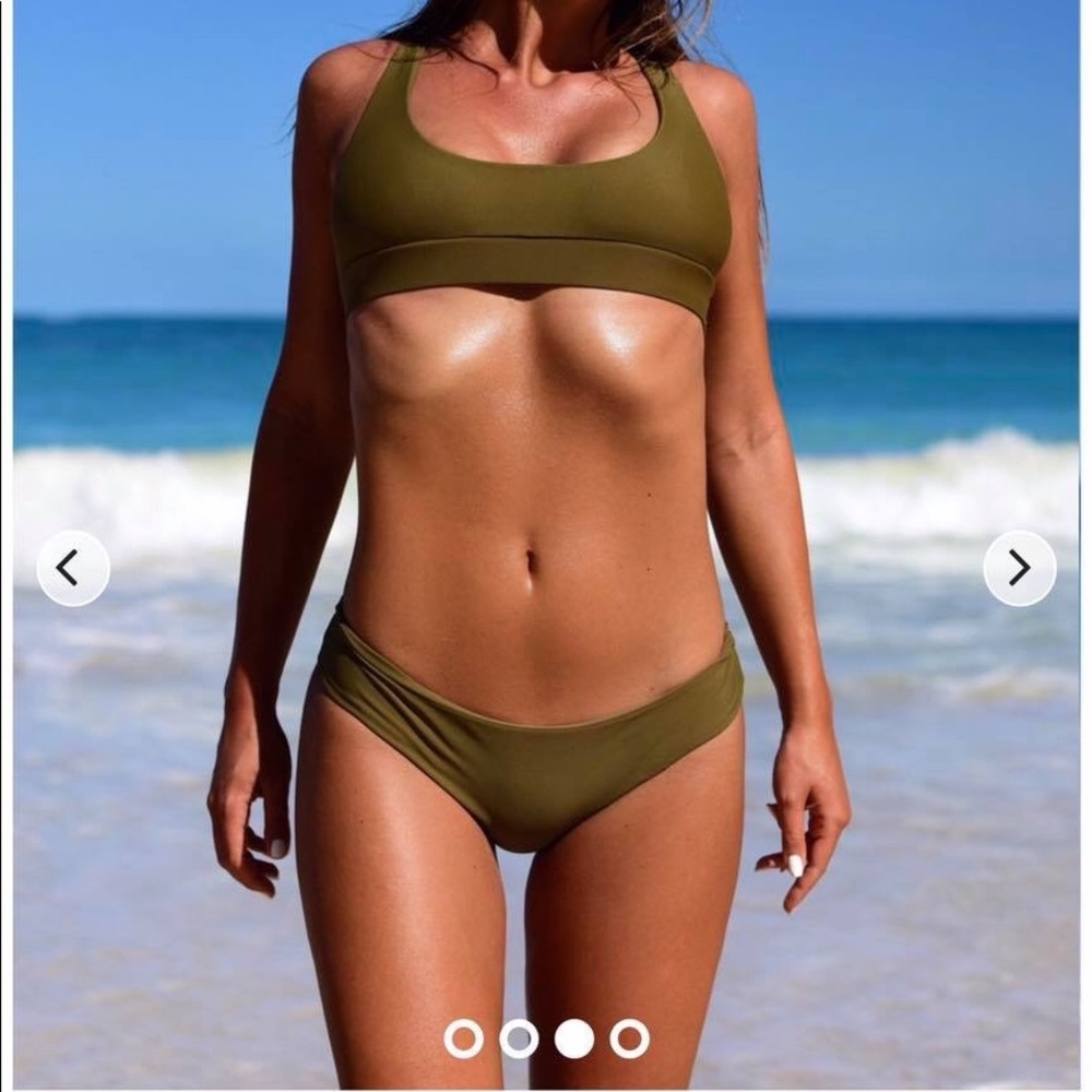 Kulani Kini’s Bikini